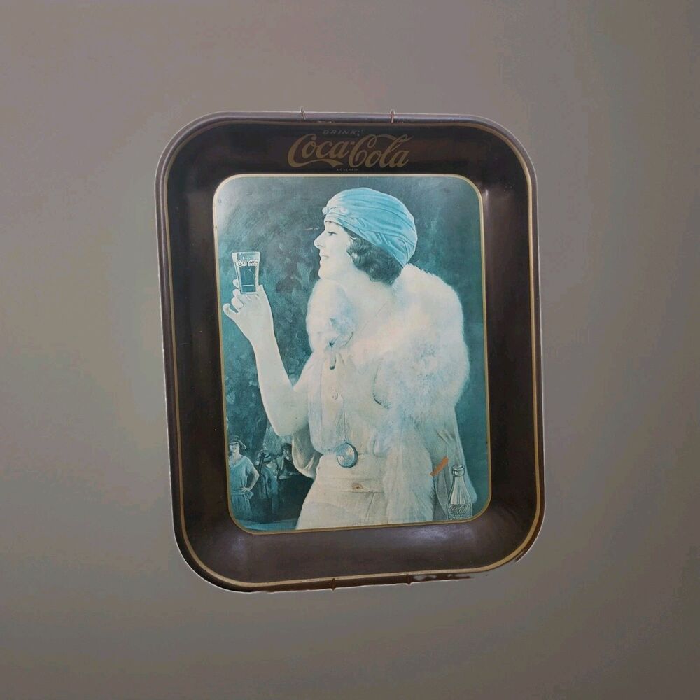 Coca-Cola "Flapper Girl" 1925 Advertising Tray 13x 10 FADED Decor 1973 Reprint